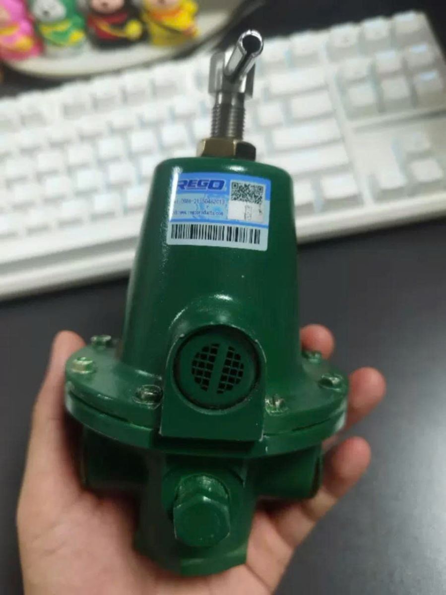 van điều áp nh3